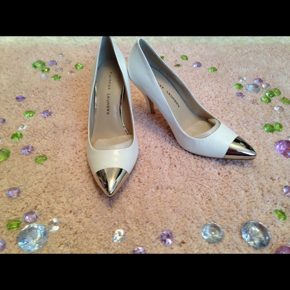 Chinese Laundry Kid Leather White Pumps - Picture 1 of 4