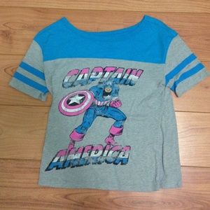 Cropped Captain America Graphic Tee