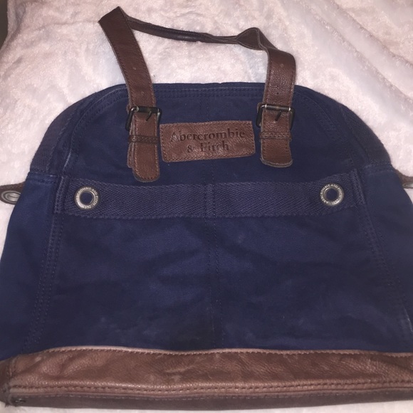 Abercrombie blue bag🐬