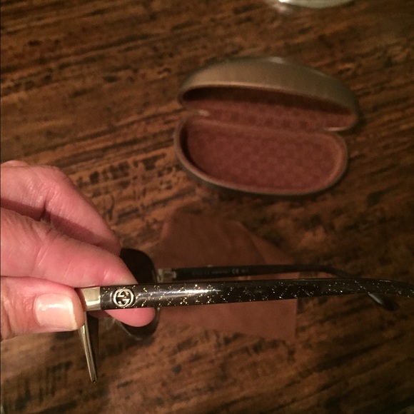 Gucci sunglasses ? main image 4