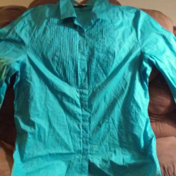 SOLD BUNDLE White Stag maternity shirt - Picture 1 of 4