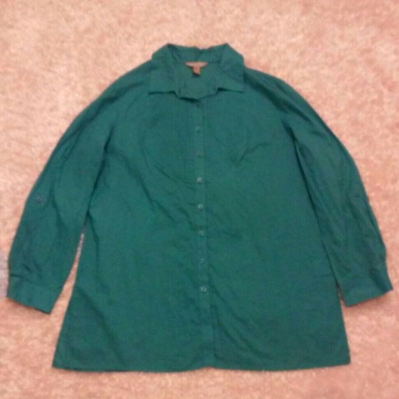 SOLD BUNDLE White Stag maternity shirt - Picture 4 of 4