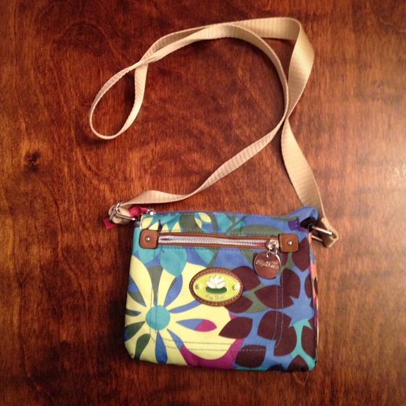 Shoulder purse