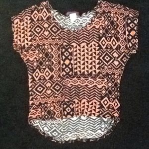 Black and Peach Shirt Size M