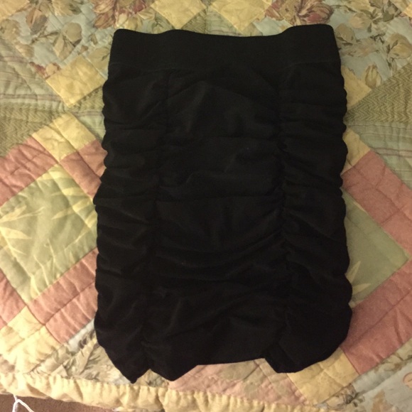 Charlotte Russe Tight Black Skirt - Picture 1 of 2