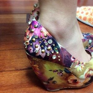 Aldo wedges heels platform shoes rhinestone