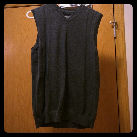 Men's gray sweater vest size large - Picture 1 of 1