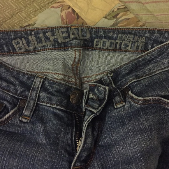 Bullhead Bootcut Jeans 👖 - Picture 2 of 3