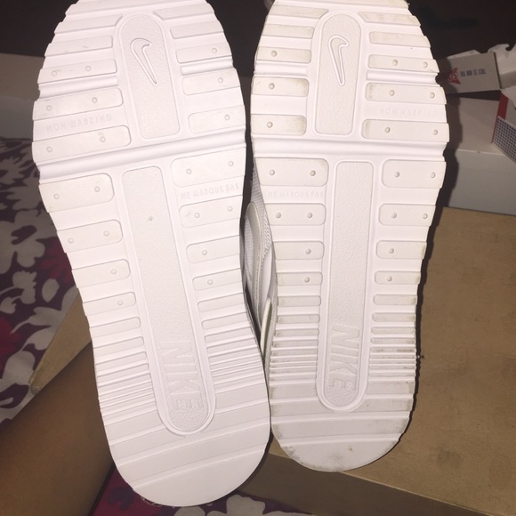 Air Max - Picture 3 of 4