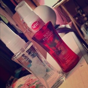 To body fantasies signature body spray.