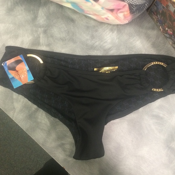 VS cheeky bikini bottoms