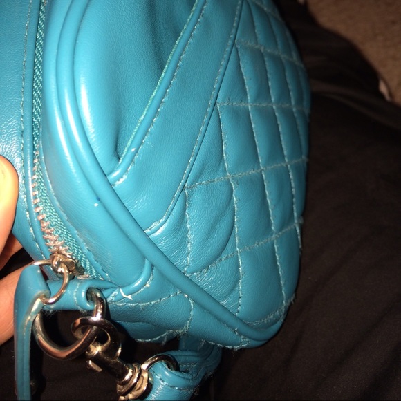 Turquoise handbag - Picture 4 of 4