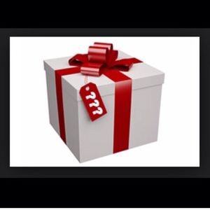 ⁉️MYSTERY GIFT GRAB BAG!!!