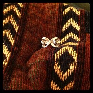 Tiffany & Co. Infinity Ring