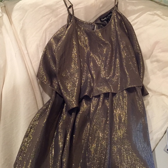 HP🎉 Never worn dress Elizabeth & James - Picture 4 of 4