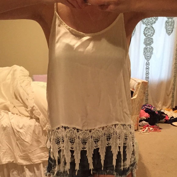 Festival white lace top - Picture 3 of 3