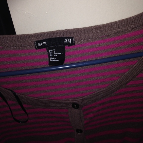 Small size cute sweater - Picture 2 of 2