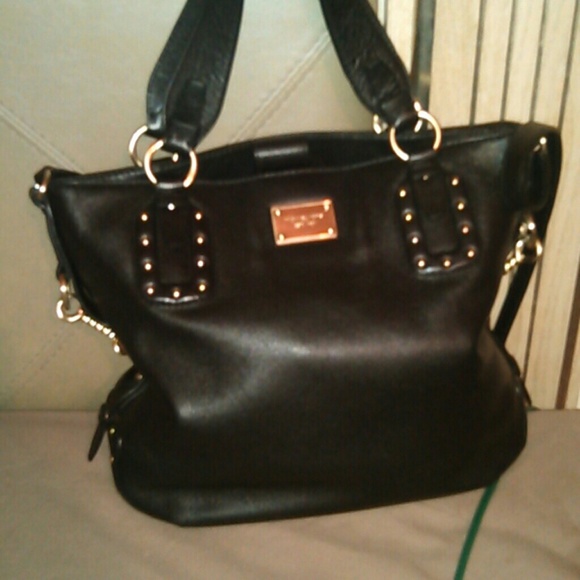 *Sold*Authentic large Mk Tote New without tag