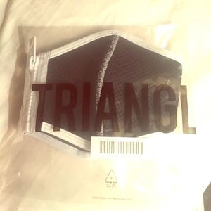 Triangl Elly Featherstone (TOP ONLY) size small