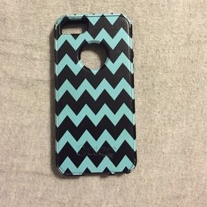 Otterbox blue & black chevron iPhone 5 case