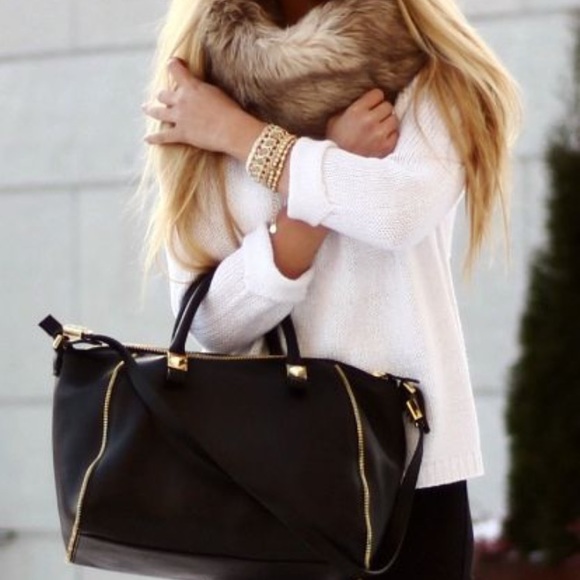 The Limited Faux Fur Scarf / wrap / shall