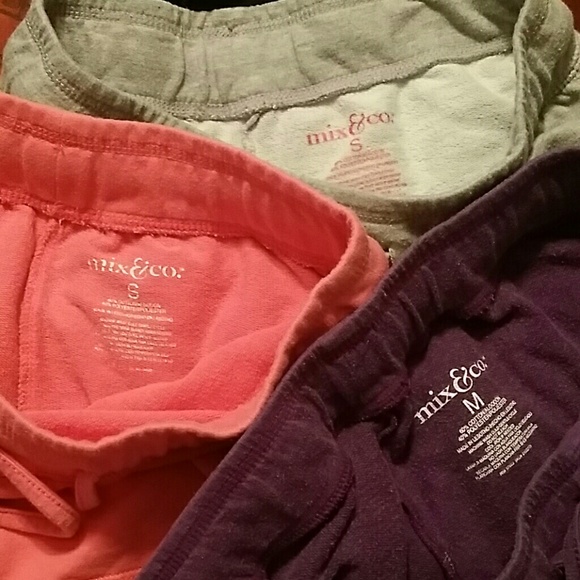 Shorts - Picture 2 of 3