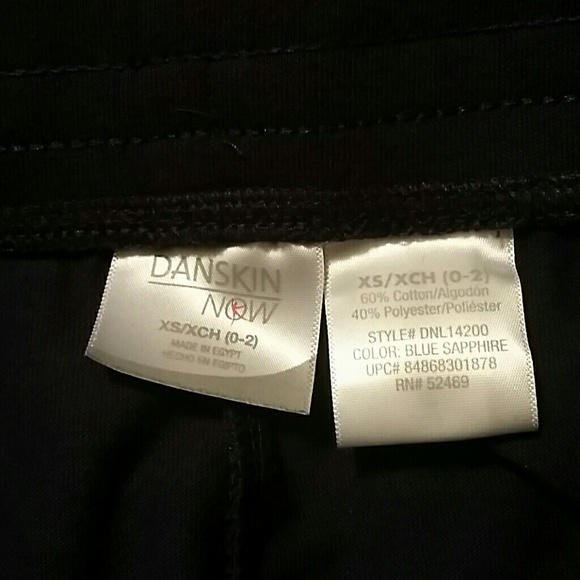 Shorts - Picture 3 of 3