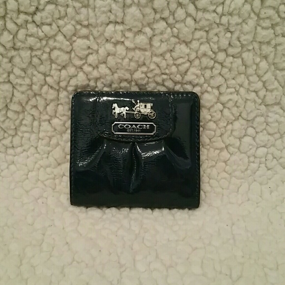 Coach wallet ON HOLD UNTIL FRIDAY!