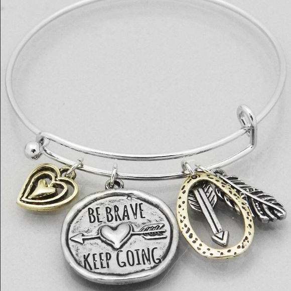 Jewelry - Silver be brave keep going arrow bracelet