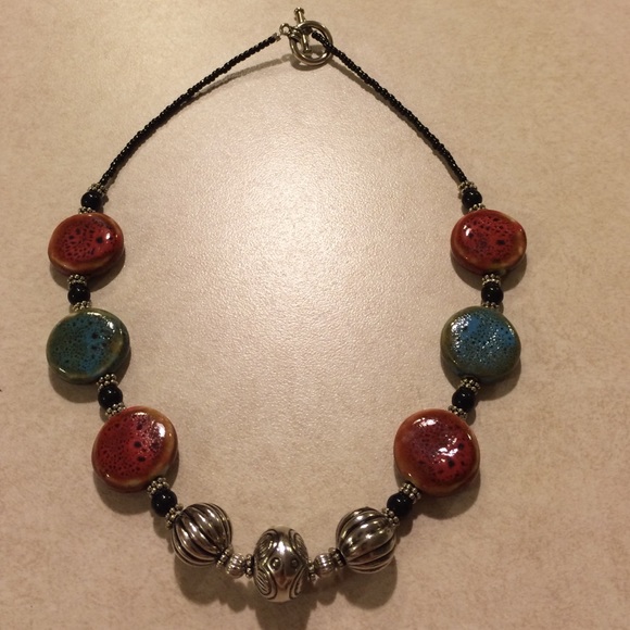 Earring, necklace, & bracelet set in blue & red. - Picture 4 of 4