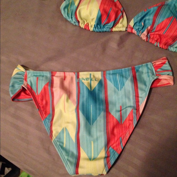 O'neill bikini - Picture 3 of 4