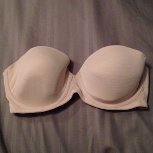 Nude strapless bra