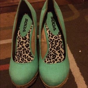 Turquoise wedges