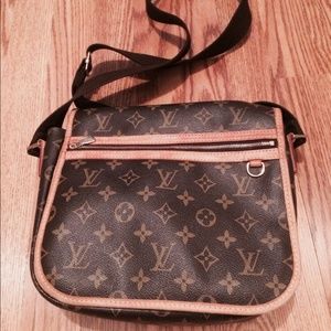 Authentic Louis Vuitton Bosphore Messenger Bag MM