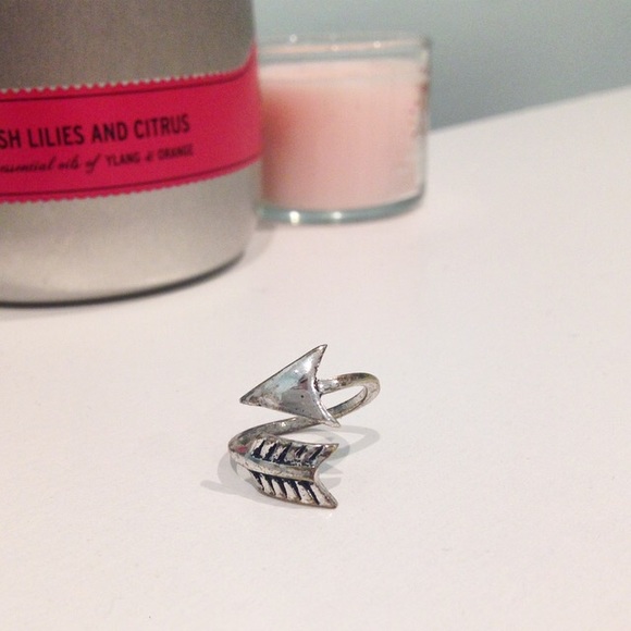 Arrow ring