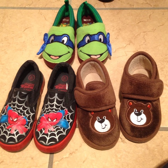 Toddlers 8.5 shoe bundle