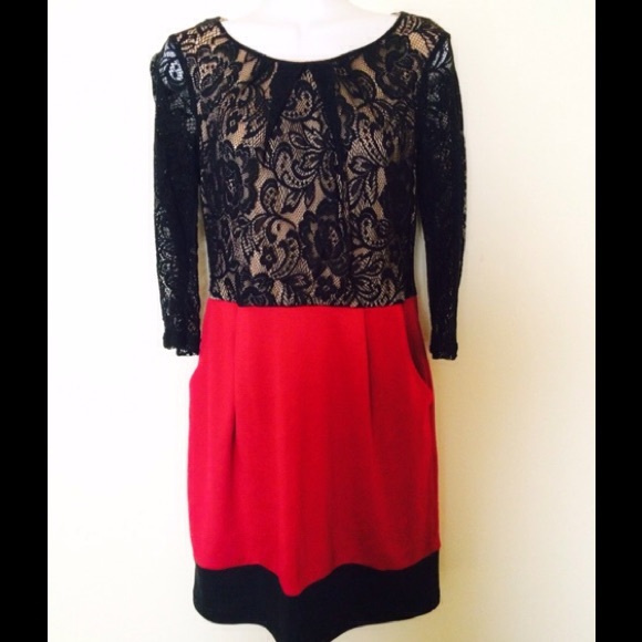 Black & red peekaboo dress - Picture 1 of 4