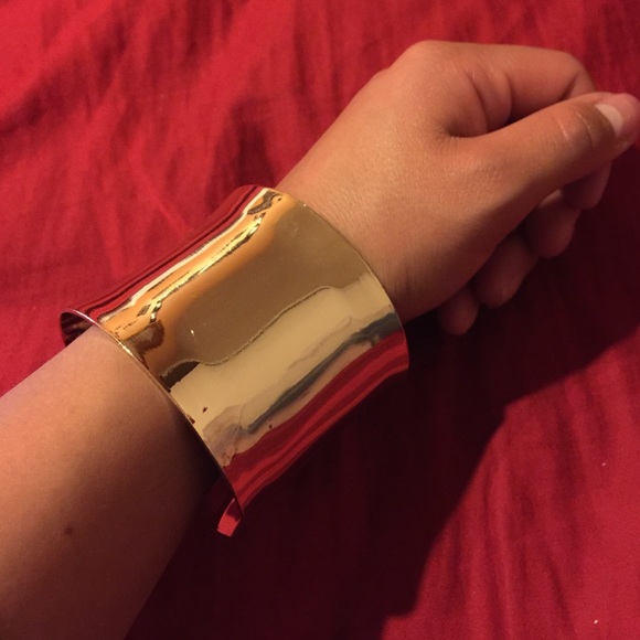 Bracelet - Picture 2 of 3