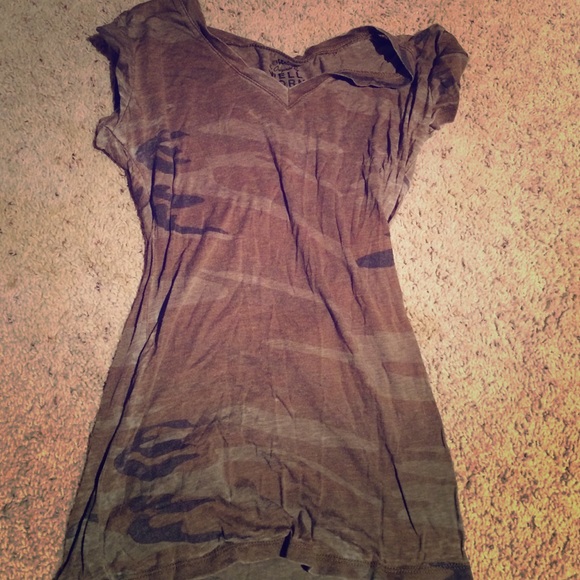 Basic Camo V Neck