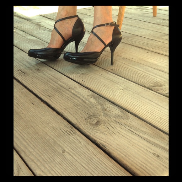 Gorgeous Black Brazilian made leather heels