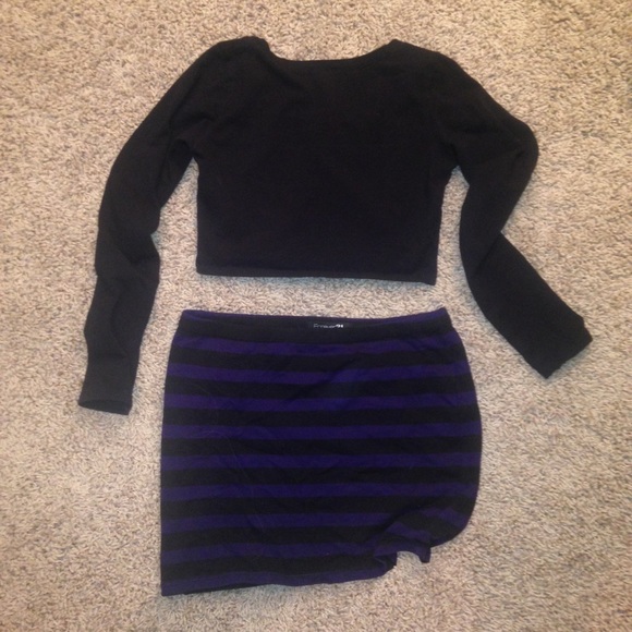Black and purple skirt!