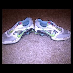 Nike shocks