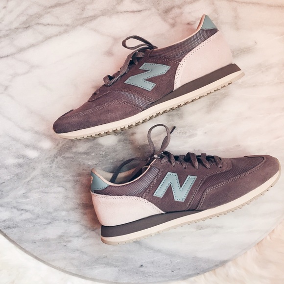 New Balance Shoes - New Balance 620 in Flint Grey/Light Blue