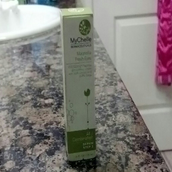 Magnolia fresh eyes eye serum
