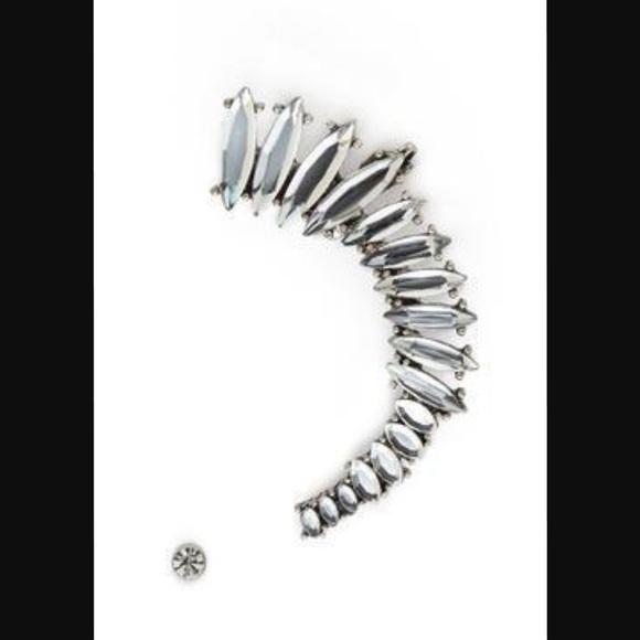 Adia Kibur Crystal Left Ear Crawler & Stud