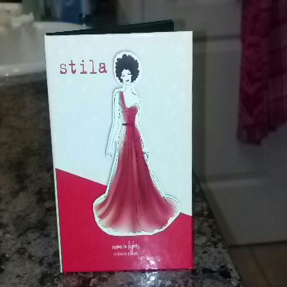 Name in lights palette