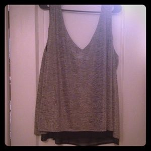 Stunning Dressy Tank 💛