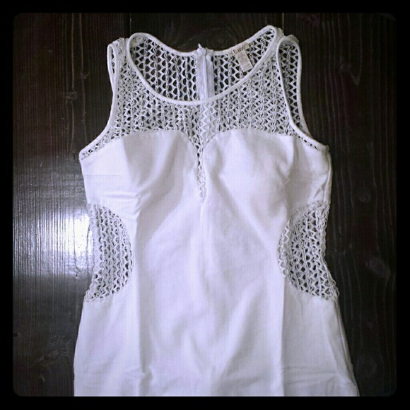 Boutique Dresses & Skirts - White Body Con Dress