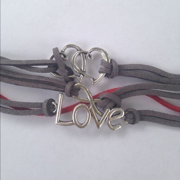 BUY ONE GET ONE HALF (200+ ITEMS) - Picture 2 of 3