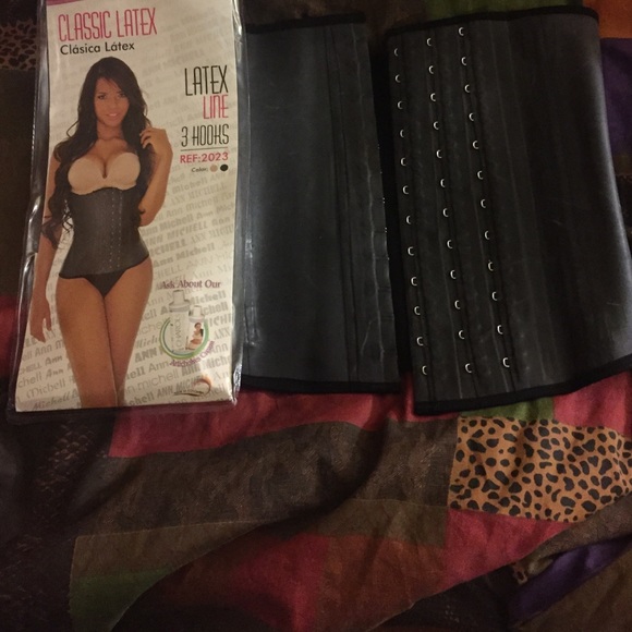 Waist trainer